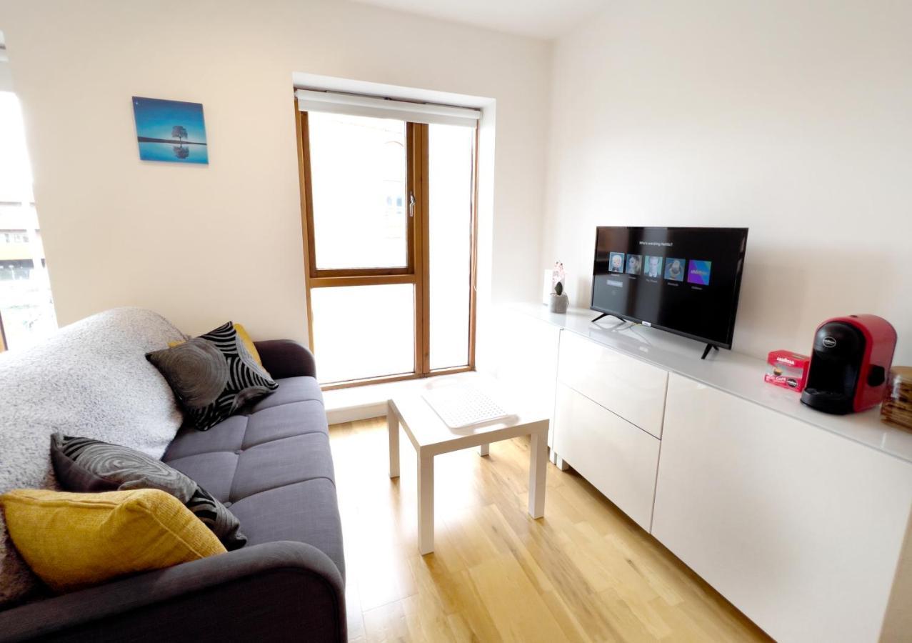 Lovely 1 Bedroom Apartment In South East 伦敦 外观 照片
